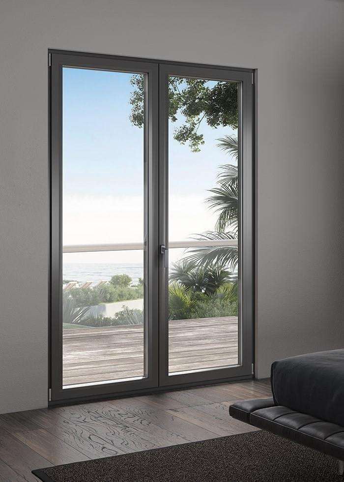 Porta finestra in PVC antracite a doppio vetro